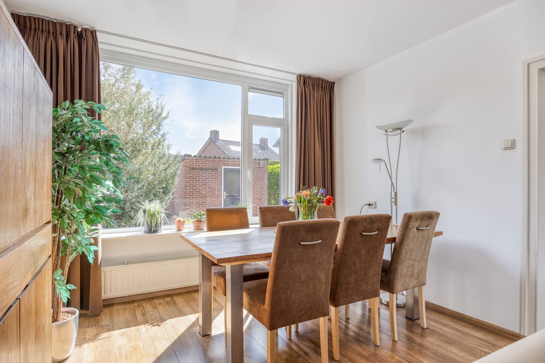 Foto 8 van Helfrichstraat 19