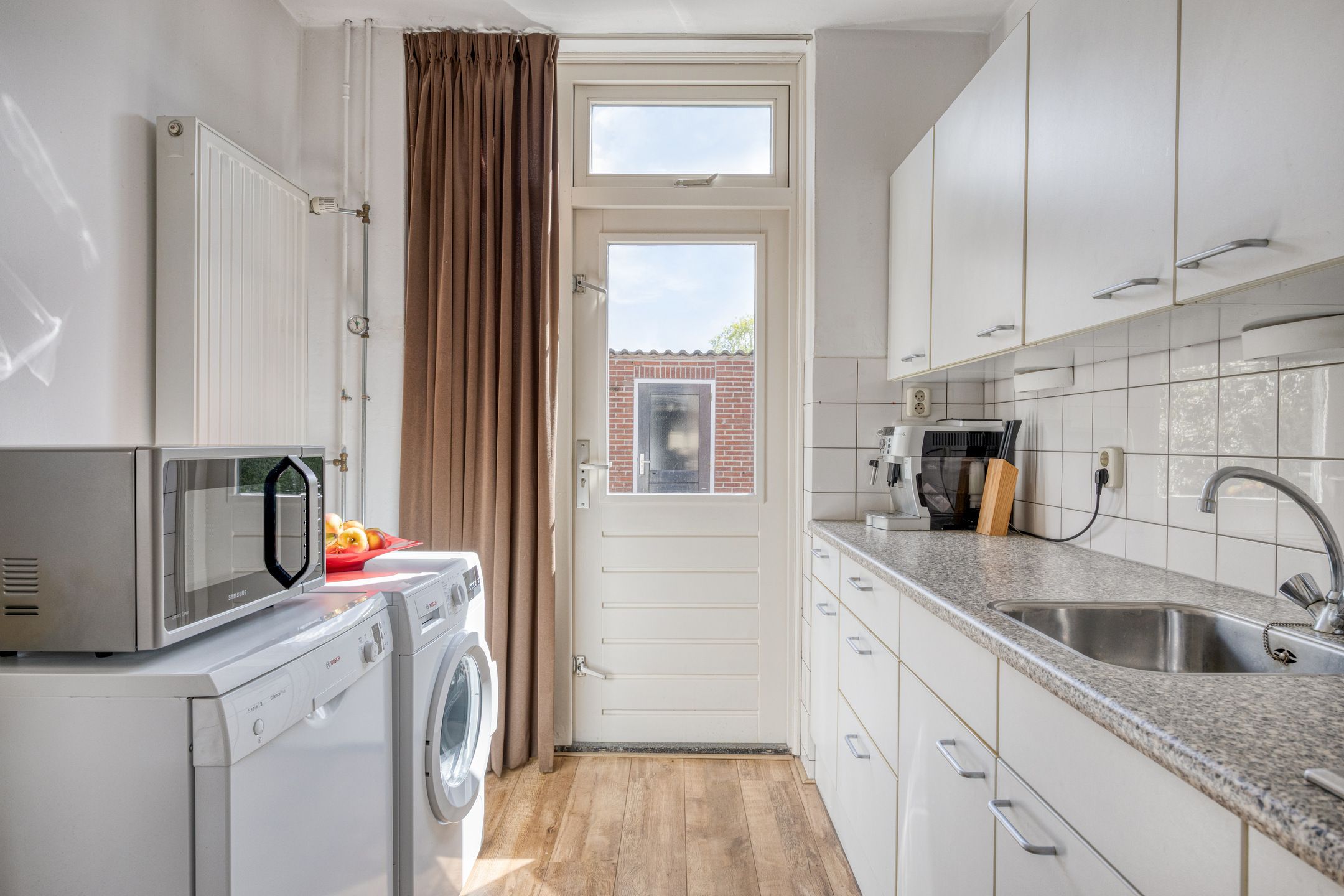 Foto 9 van Helfrichstraat 19