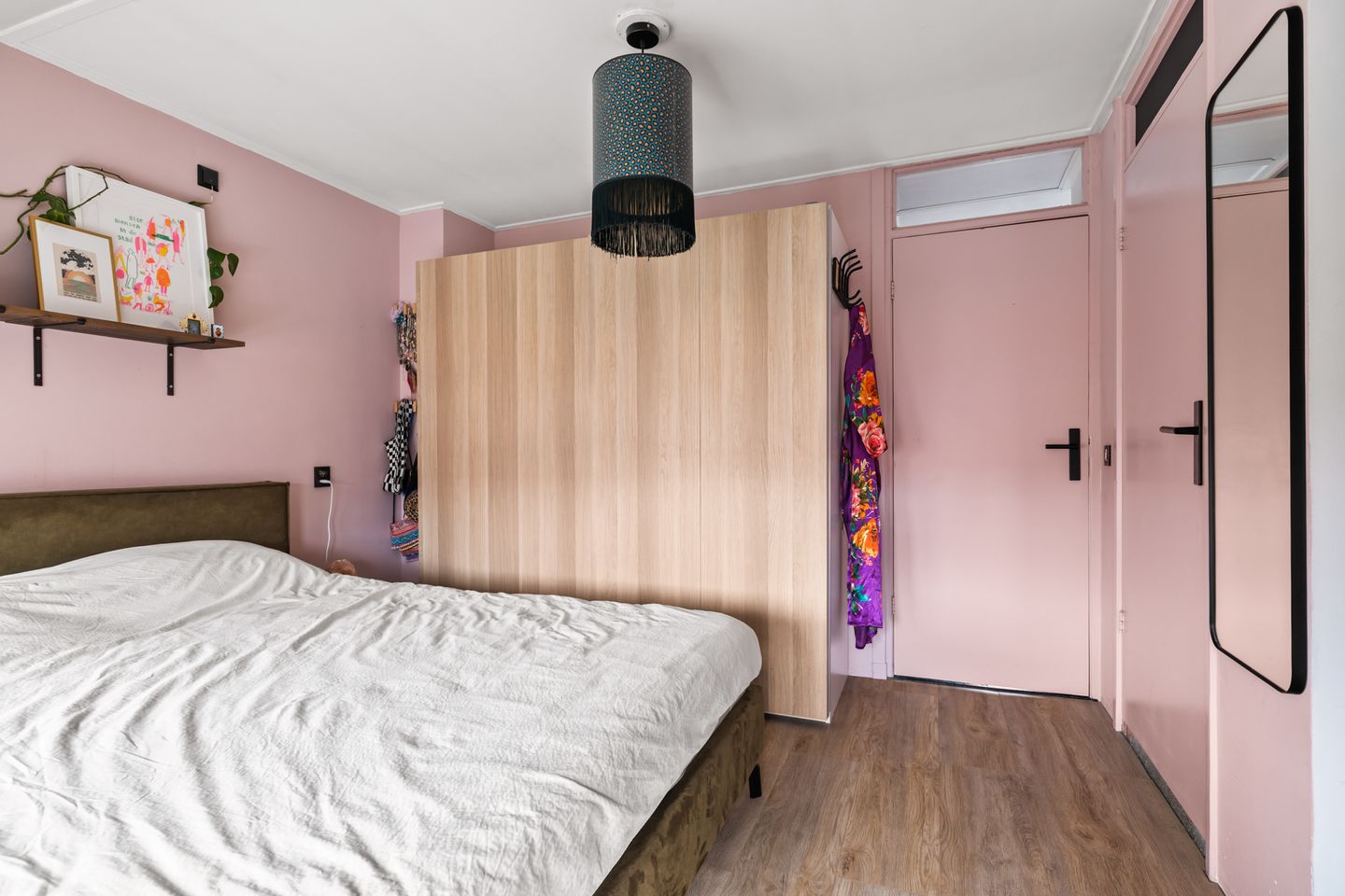 Foto 25 van La Croixstraat 8