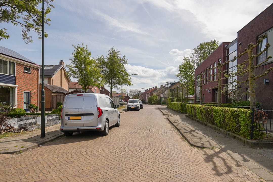 Photo 37 of van Axelestraat 6