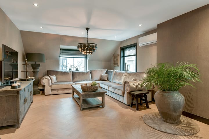 Foto 2 van Helling 18