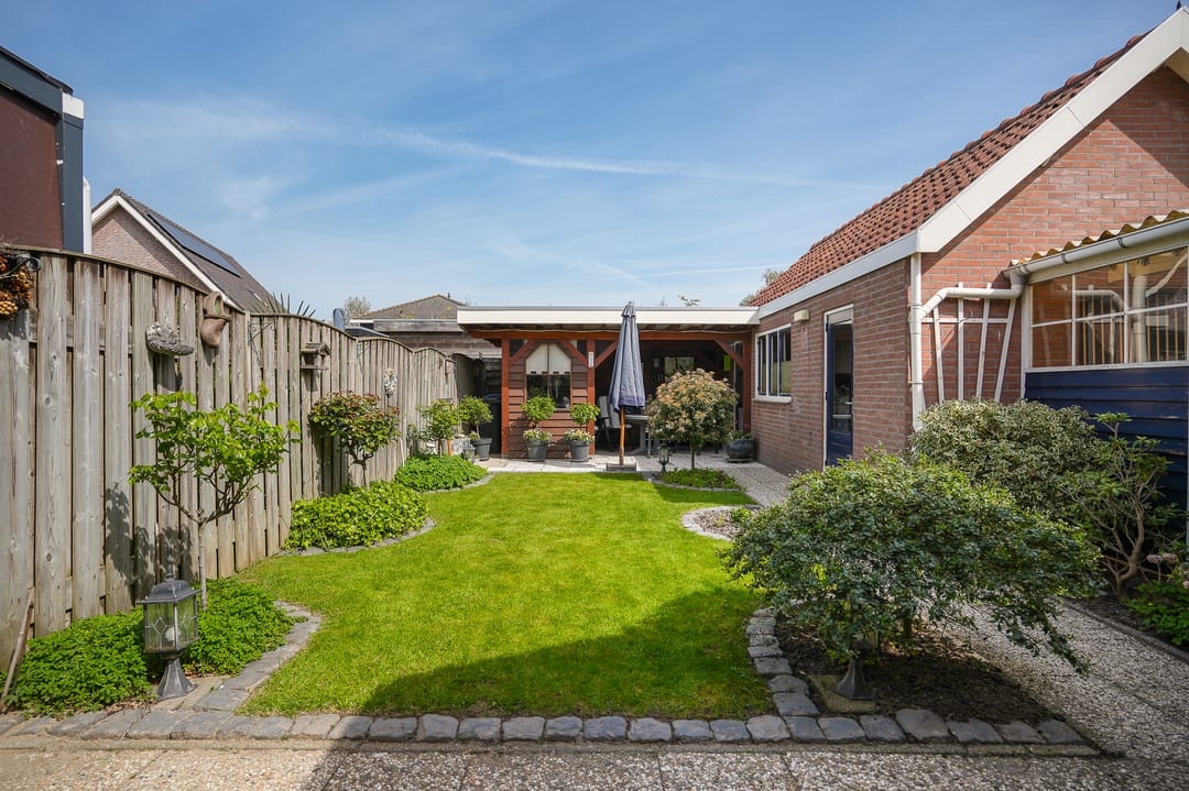 Photo 22 of van Axelestraat 6