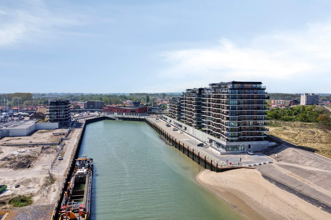 Photo 43 of Westhavendam 5-401