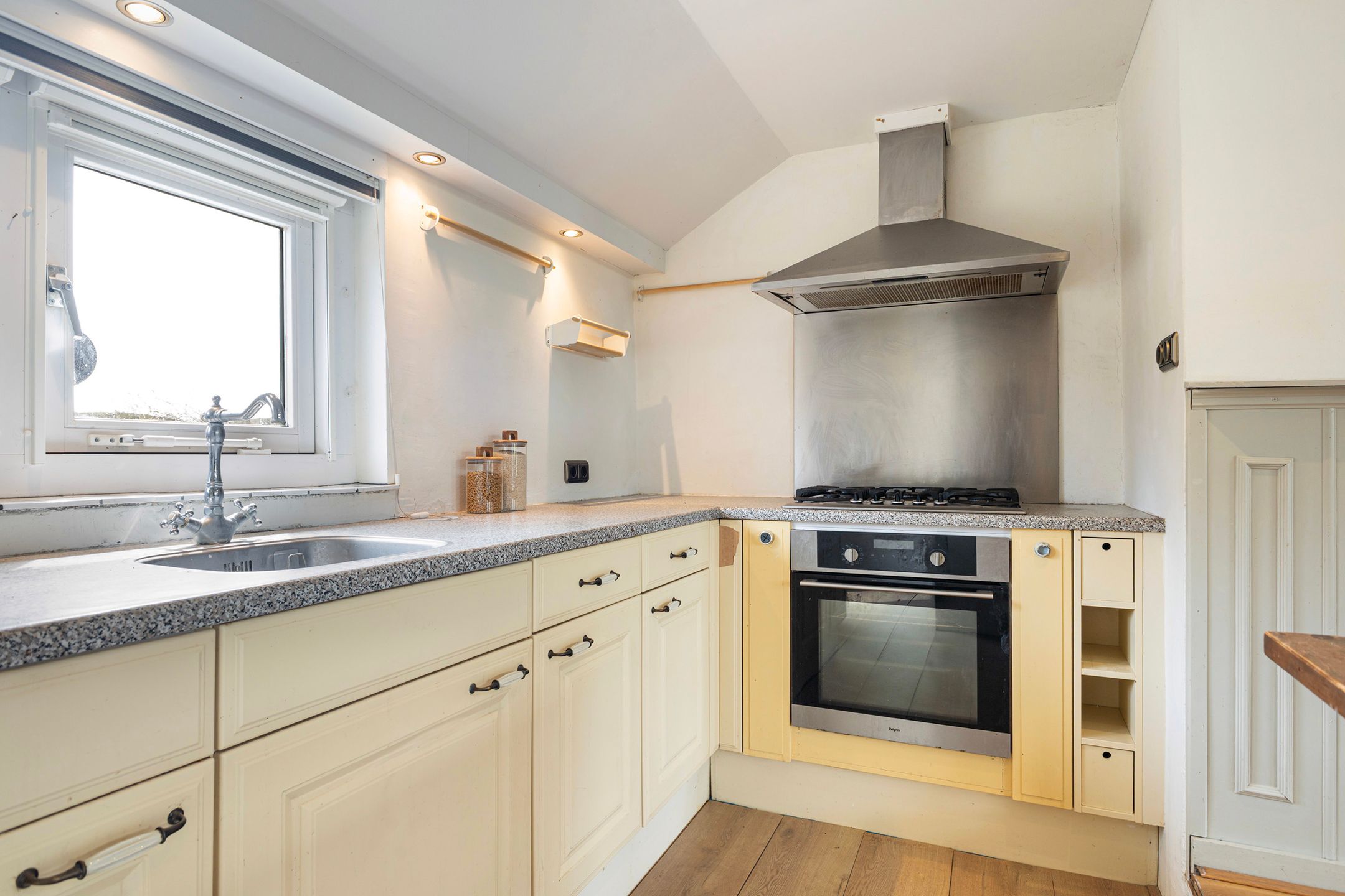 Foto 15 van Caspar de Roblesdijk 11