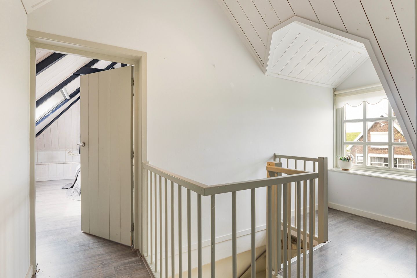 Foto 20 van Caspar de Roblesdijk 11