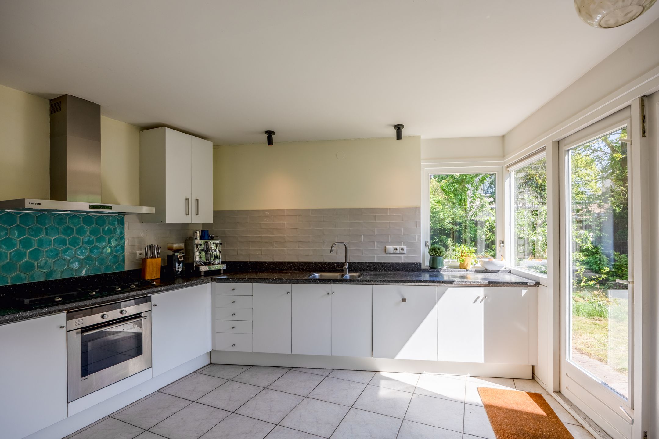 Spacious Semi-Detached Home with Garage and Sunny Rooftop Terrace in Nijmegen Heijendaal — 15