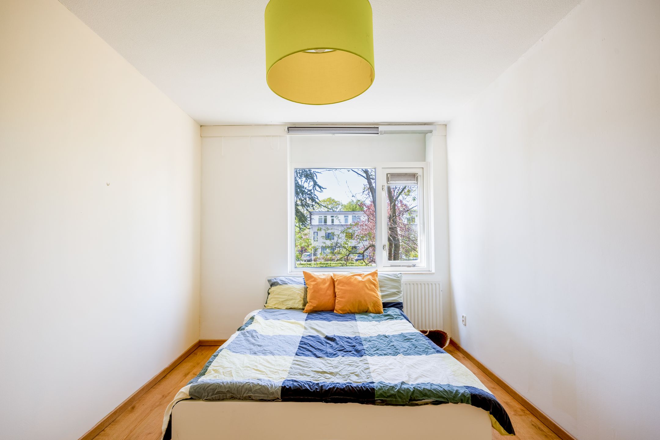 Spacious Semi-Detached Home with Garage and Sunny Rooftop Terrace in Nijmegen Heijendaal — 24