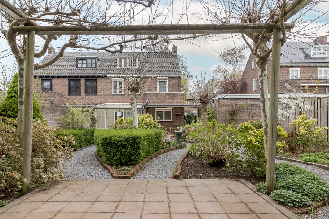 Photo 43 of Bernhardlaan 33