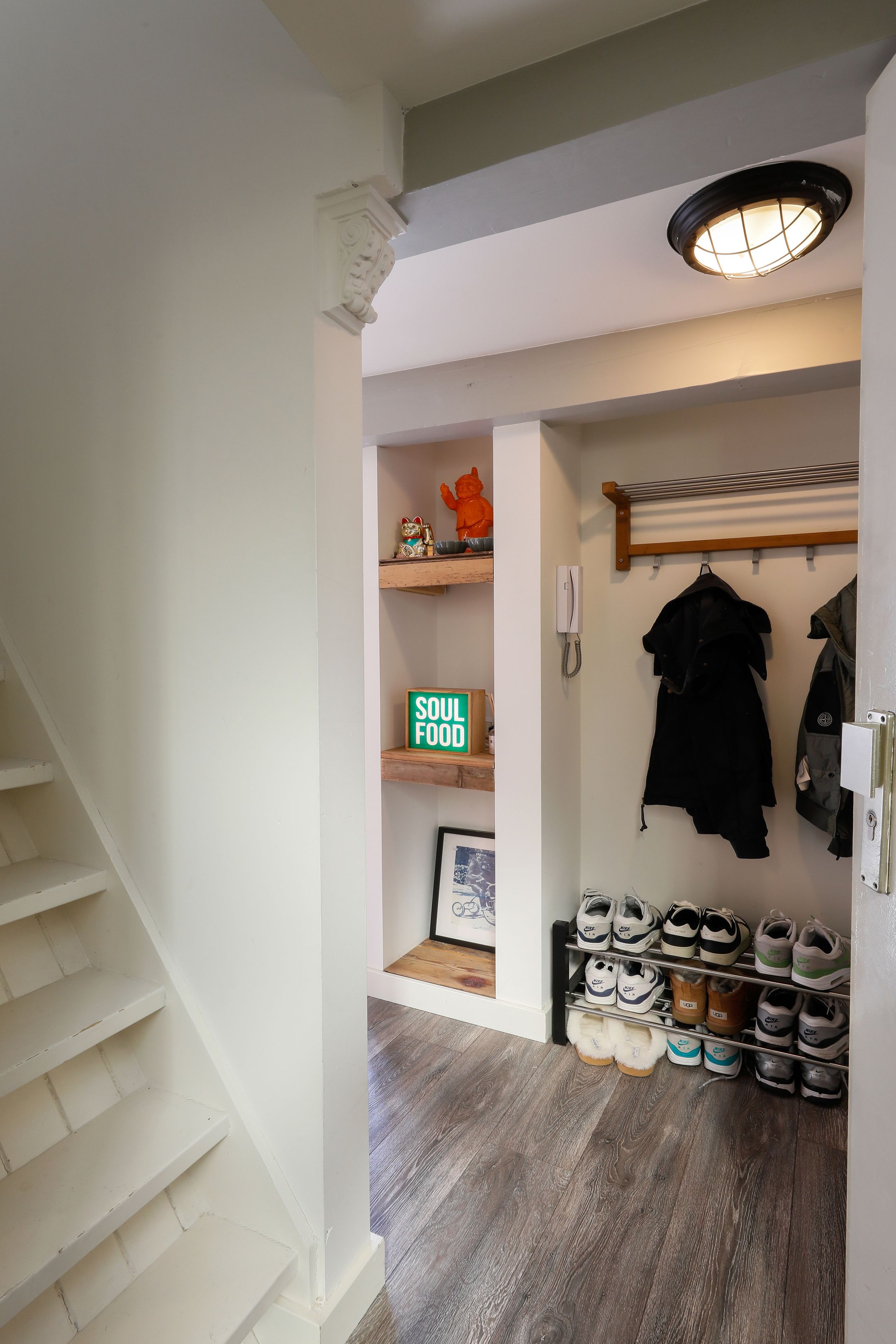 Photo 3 of Hinthamereinde 49-H