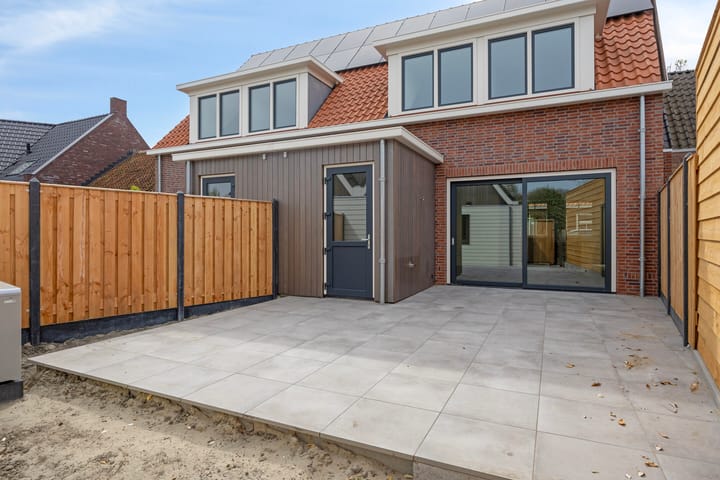 Photo 2 of Zuidstraat 21