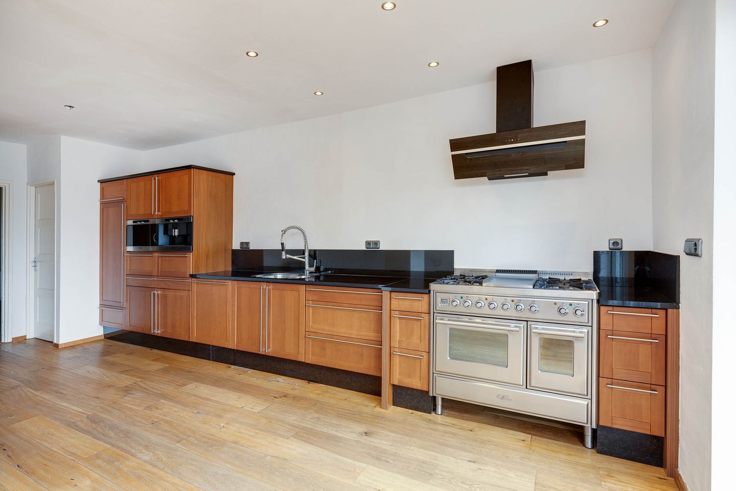 Foto 10 van Mgr. Claessensstraat 50