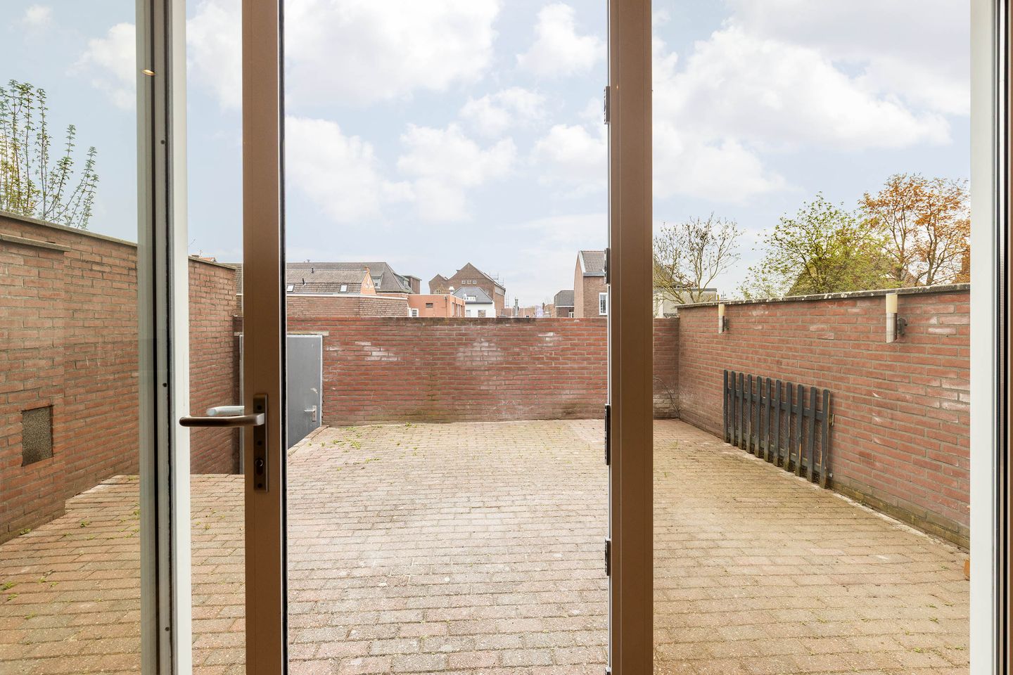 Foto 20 van Mgr. Claessensstraat 50