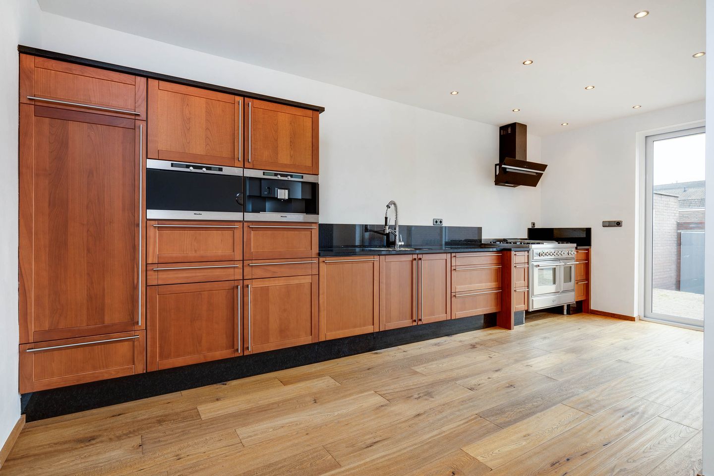 Foto 4 van Mgr. Claessensstraat 50