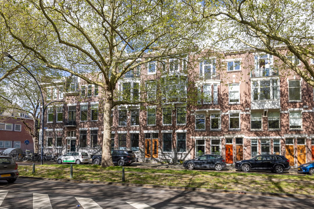 Photo 2 of Mathenesserlaan 427-A