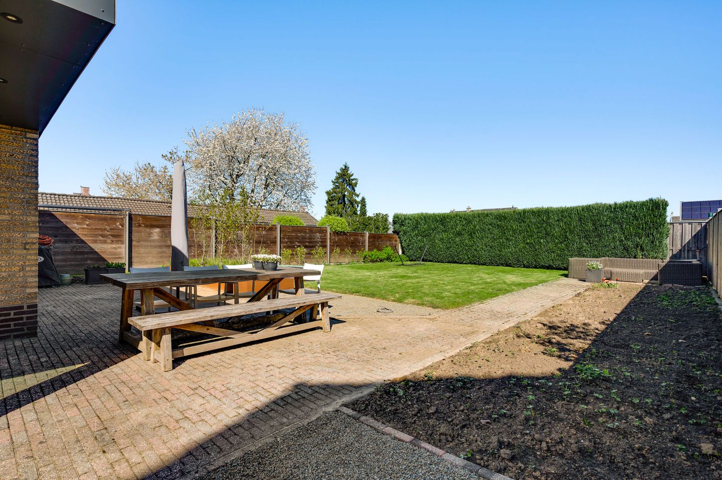 Foto 19 van Rijksweg 25