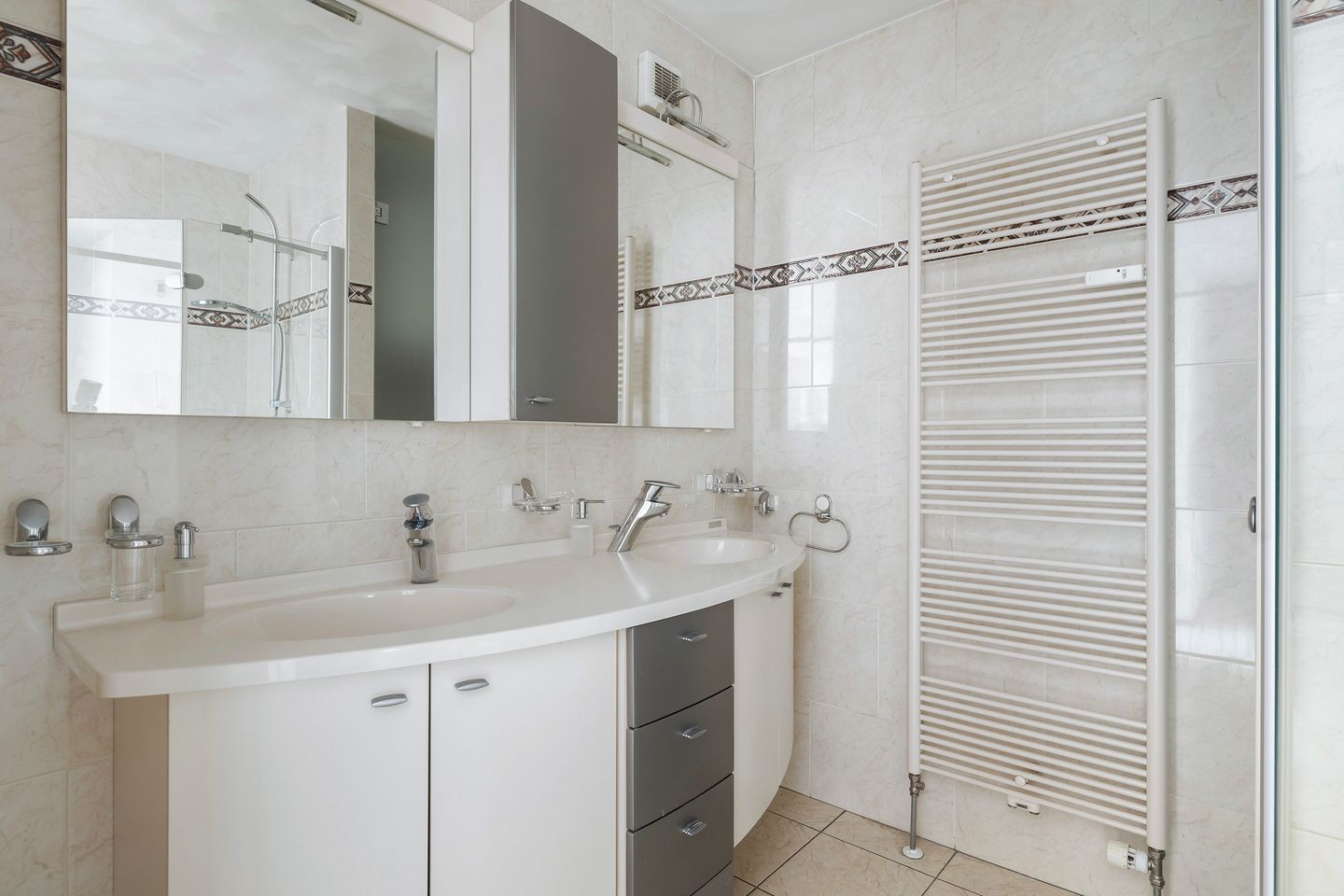 Foto 25 van Stationsstraat 50