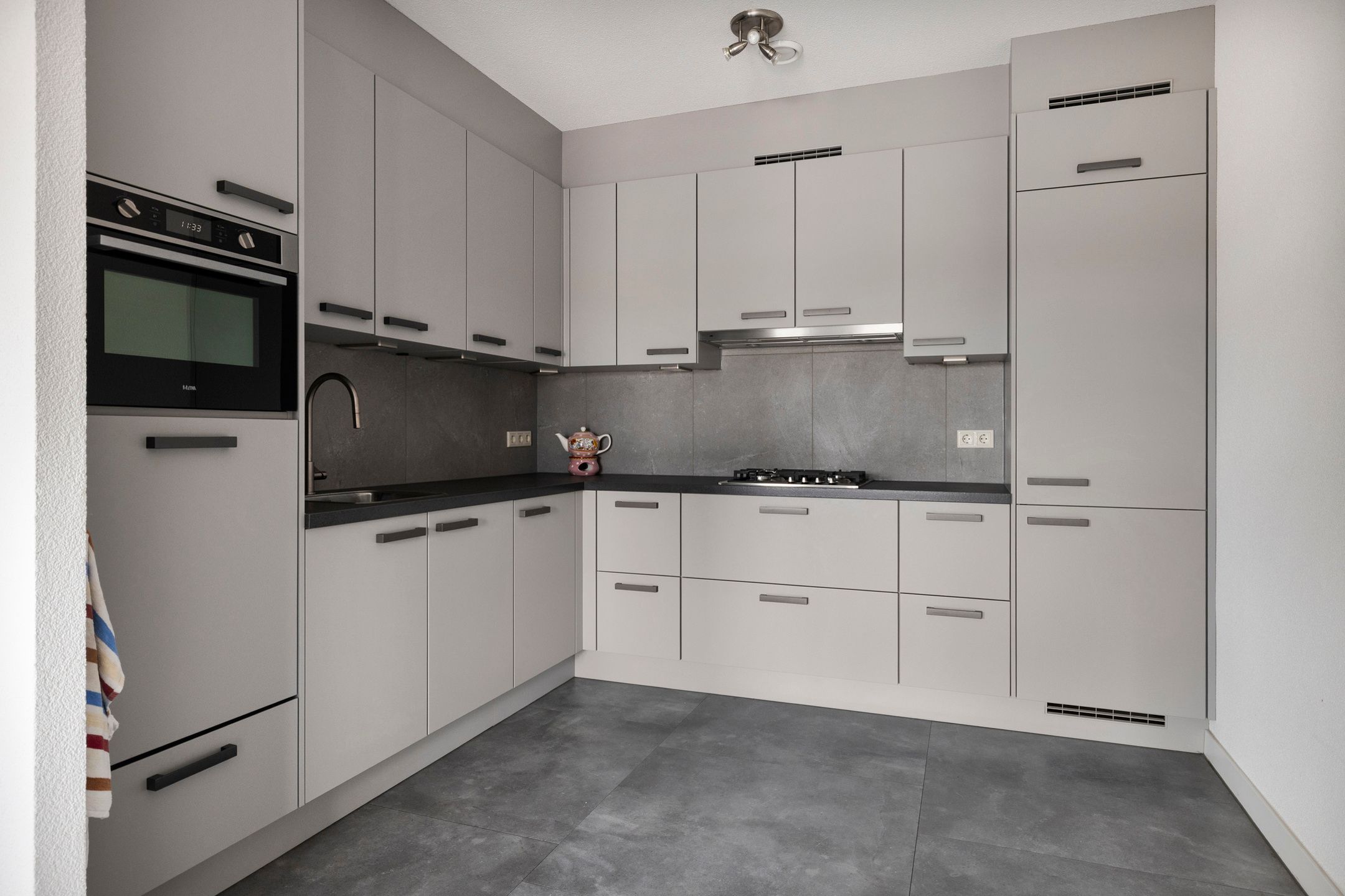 Foto 3 van Valdijk 8-B