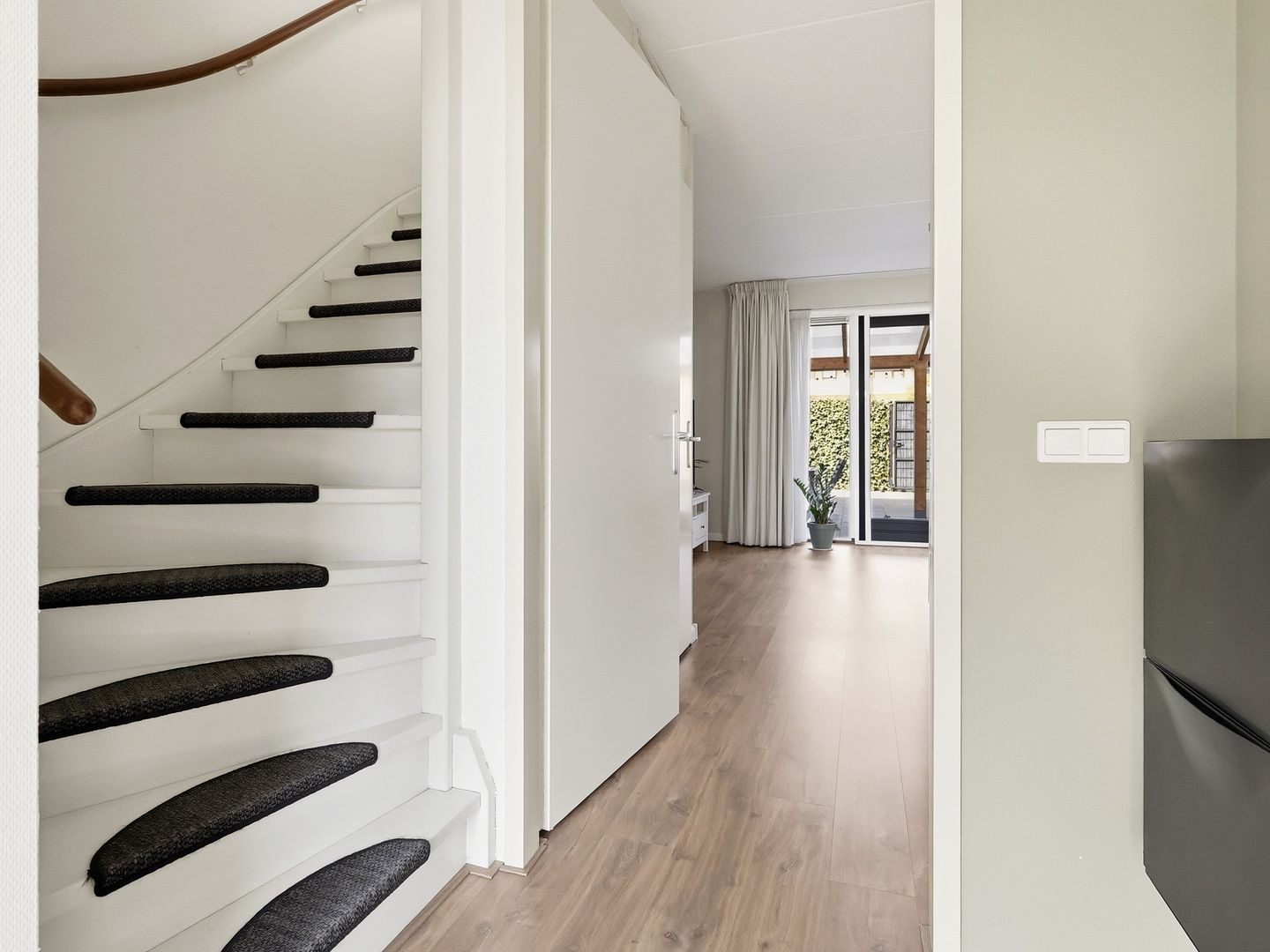 Foto 10 van Tak van Poortvlietstraat 2-A