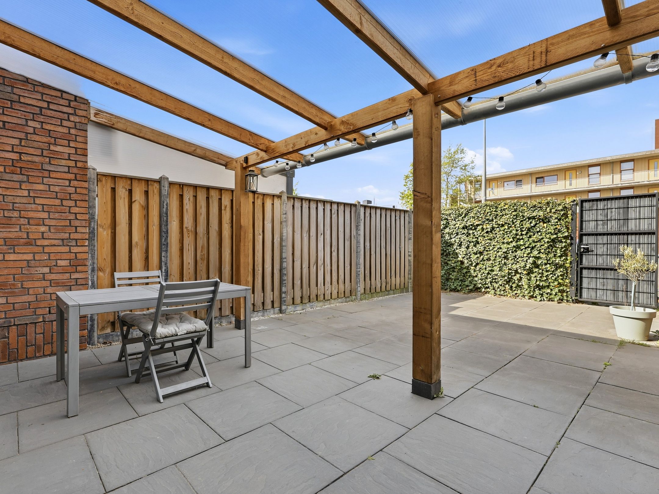 Foto 21 van Tak van Poortvlietstraat 2-A