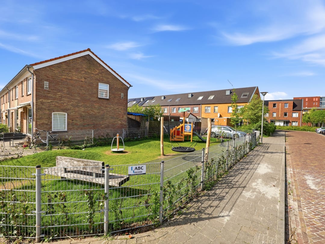 Foto 32 van Tak van Poortvlietstraat 2-A