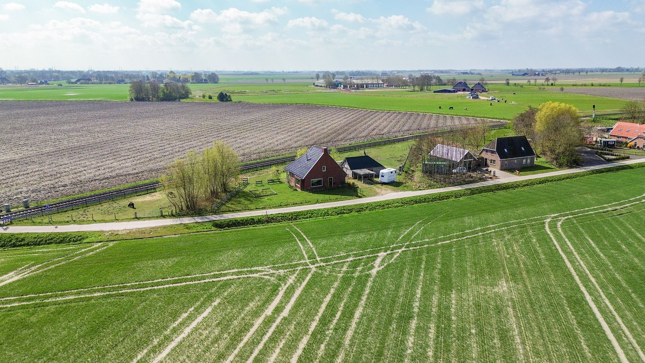 Foto 3 van Meedsterweg 8