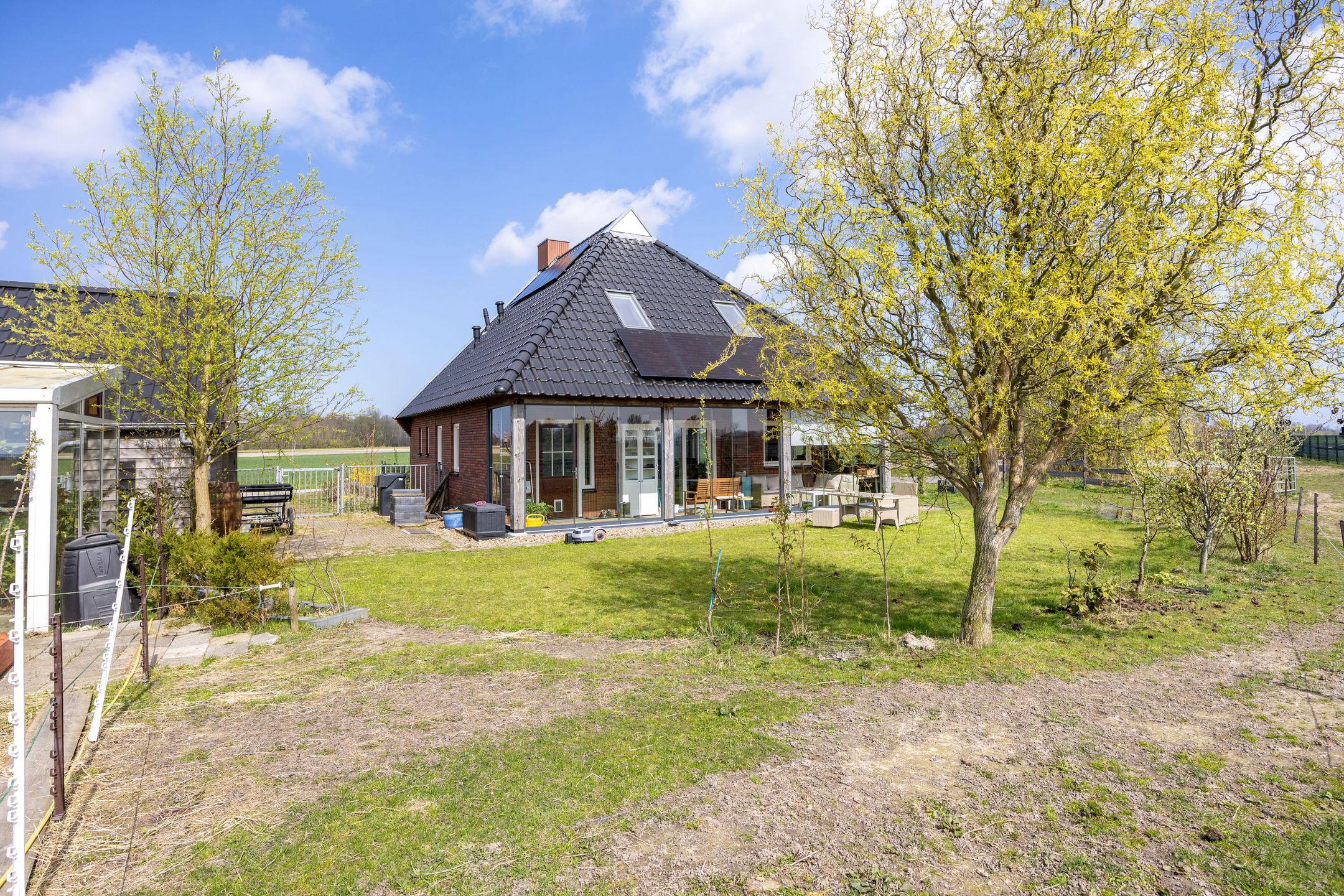 Foto 51 van Meedsterweg 8