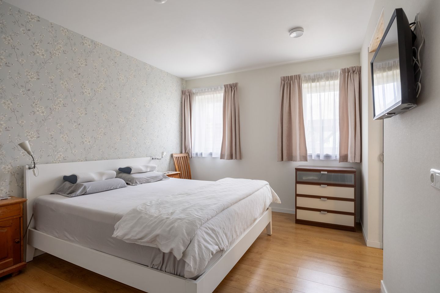 Foto 25 van Meedsterweg 8