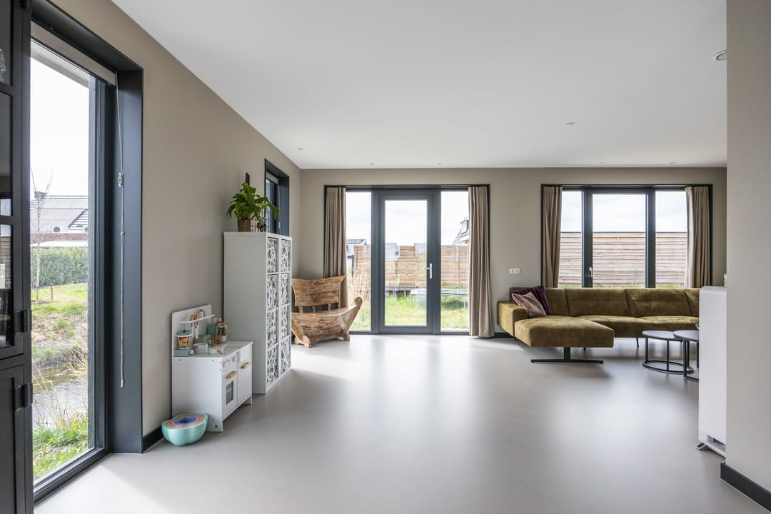 Foto 13 van Waterhoen 8