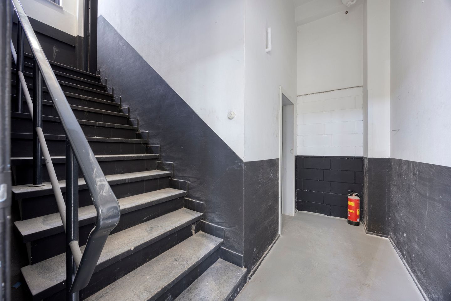 View photo 5 of Industrieweg 26