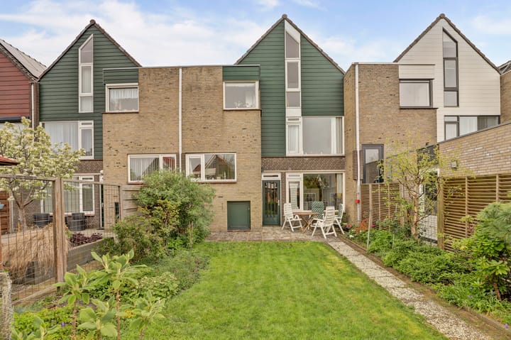 Tussenwoning te koop: Zuidkade 40, Waddinxveen