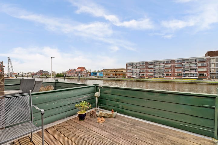 Tussenwoning te koop: Zuidkade 40, Waddinxveen