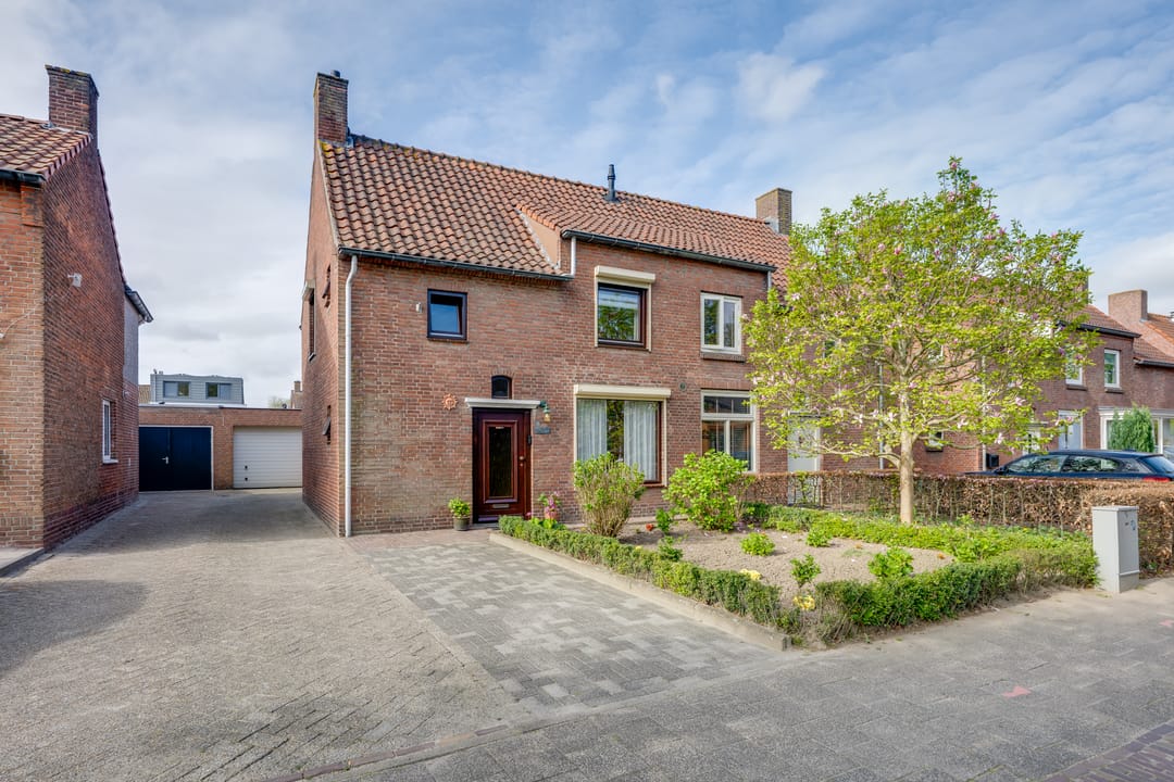 Foto 2 van Van Heeswijkstraat 12