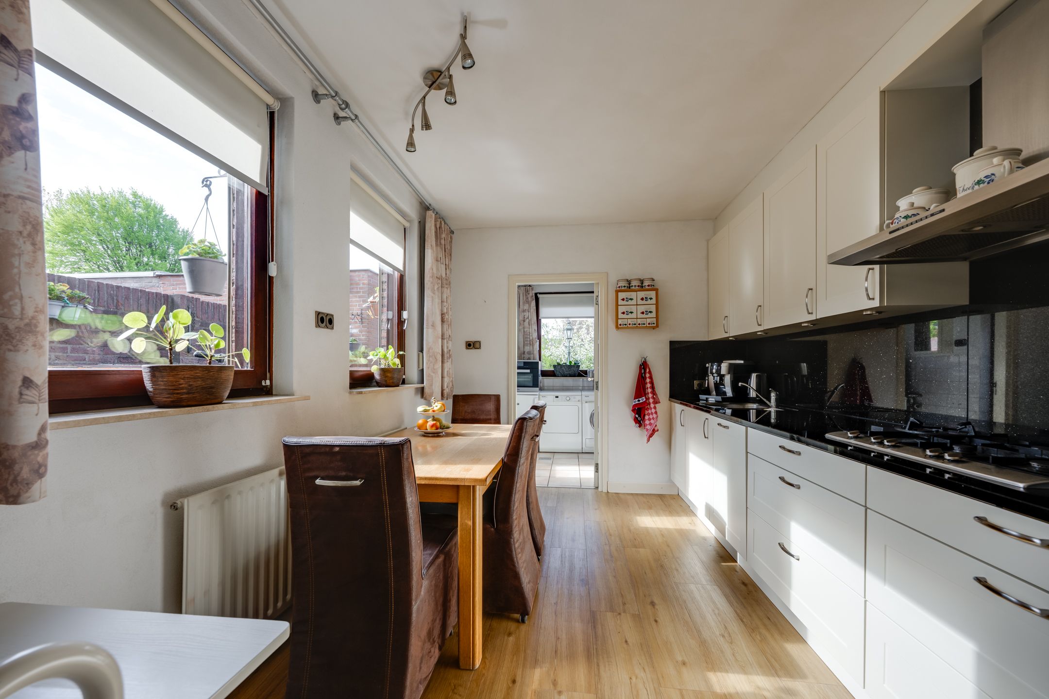 Foto 15 van Van Heeswijkstraat 12