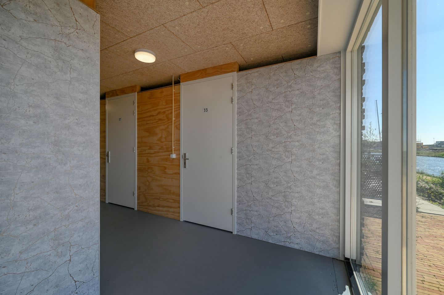 Modern Energy-Efficient Apartment with Water Views in Zeewolde — 19