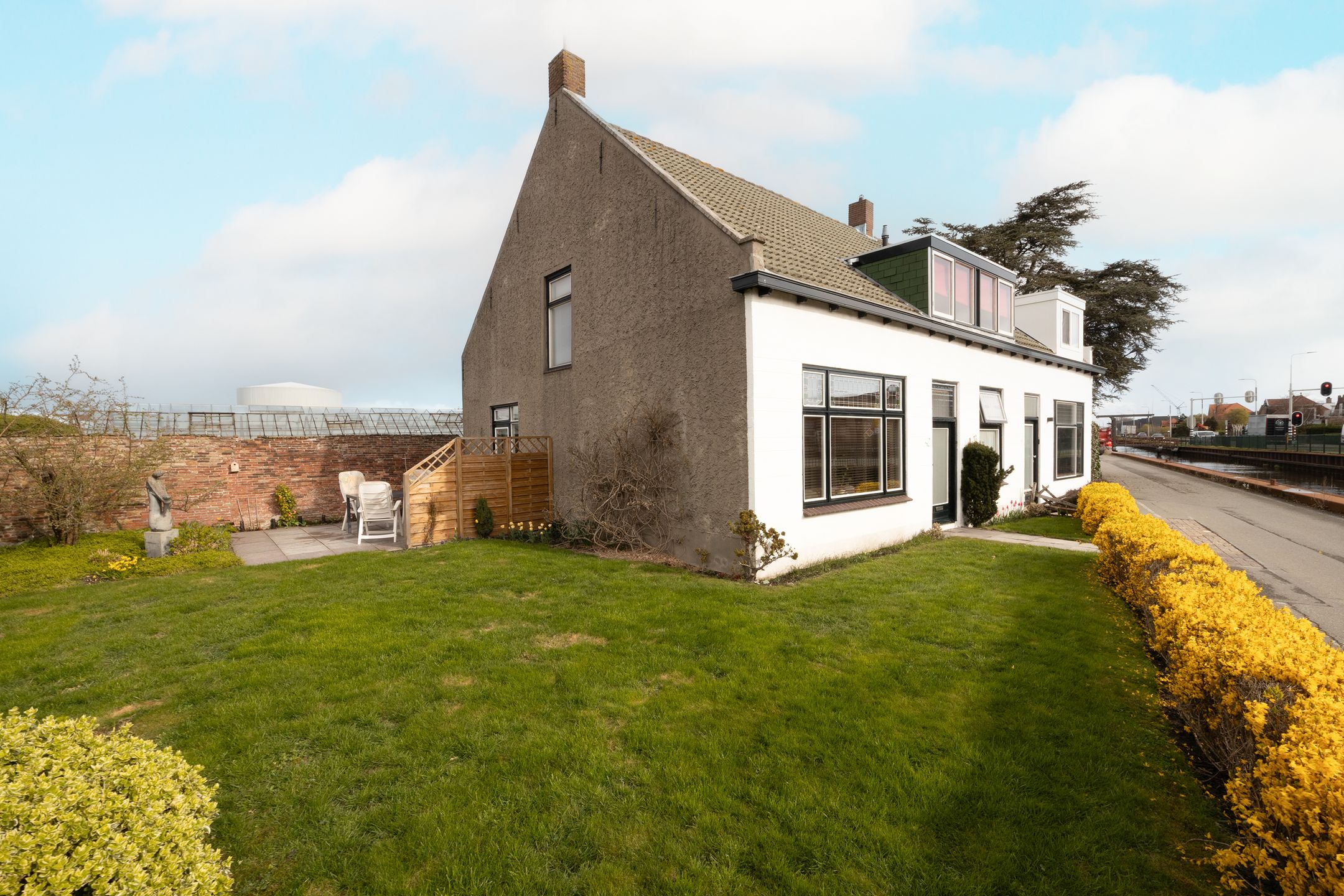 Foto 36 van Vredebestlaan 42