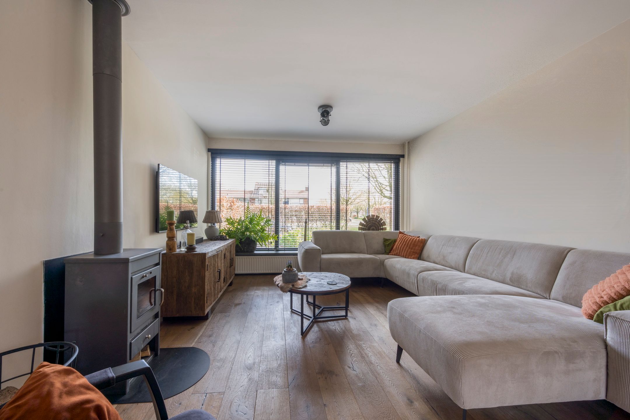 Foto 12 van Meerveldlaan 10