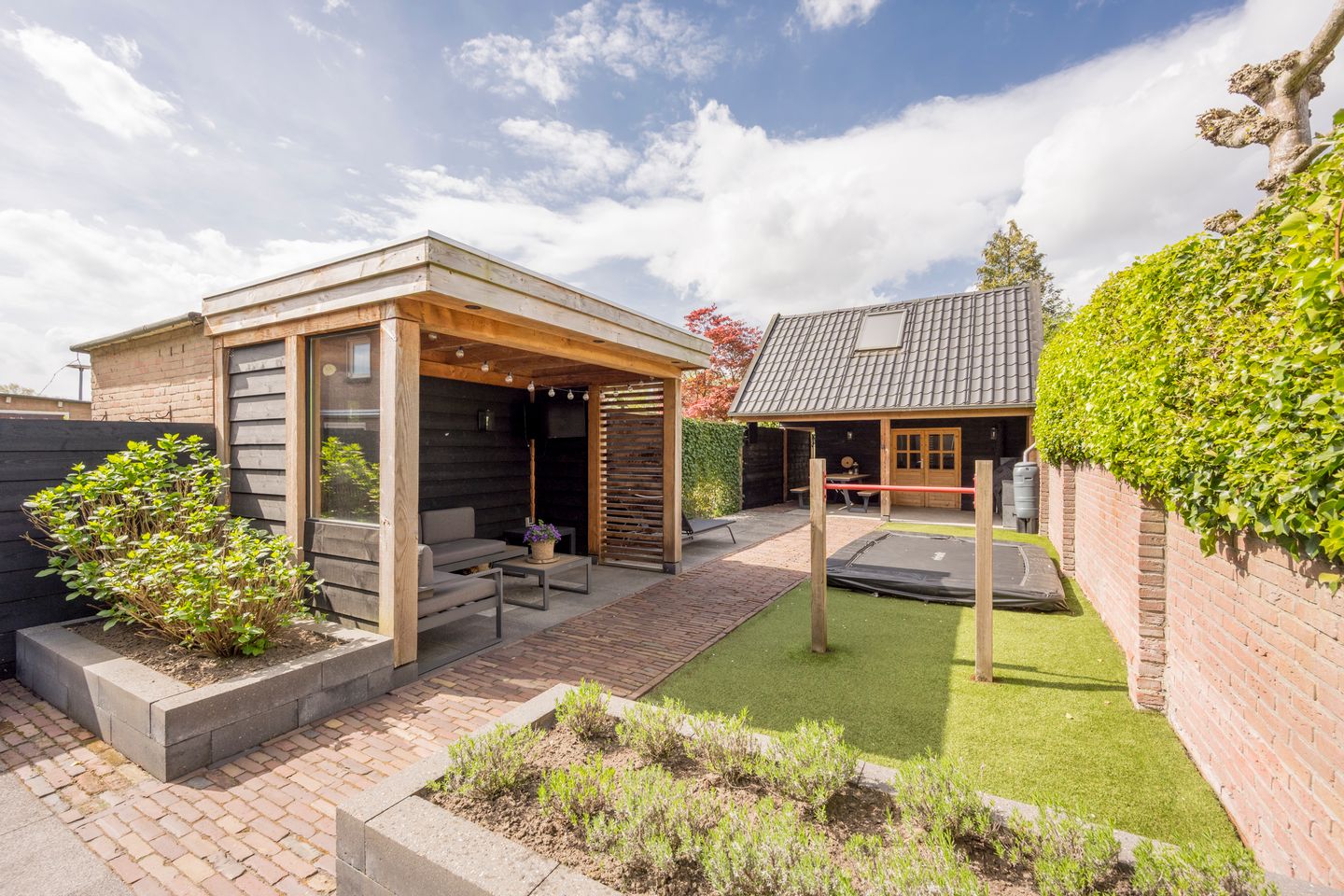 Foto 35 van Meerveldlaan 10