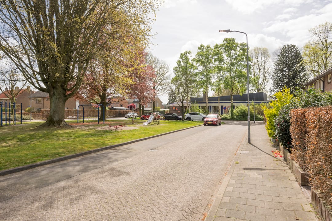 Foto 41 van Meerveldlaan 10