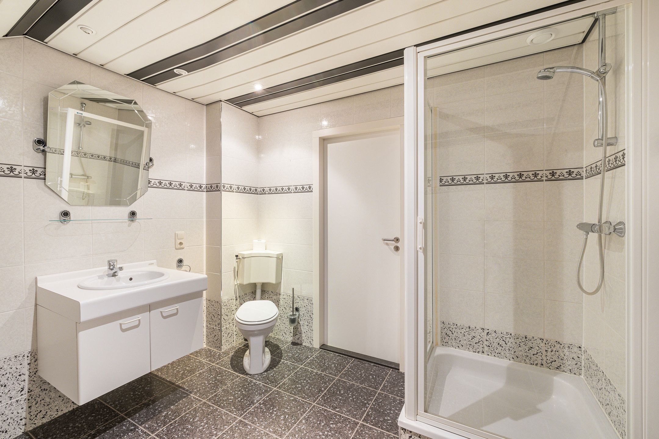 Foto 33 van Lijnzaadstraat 1