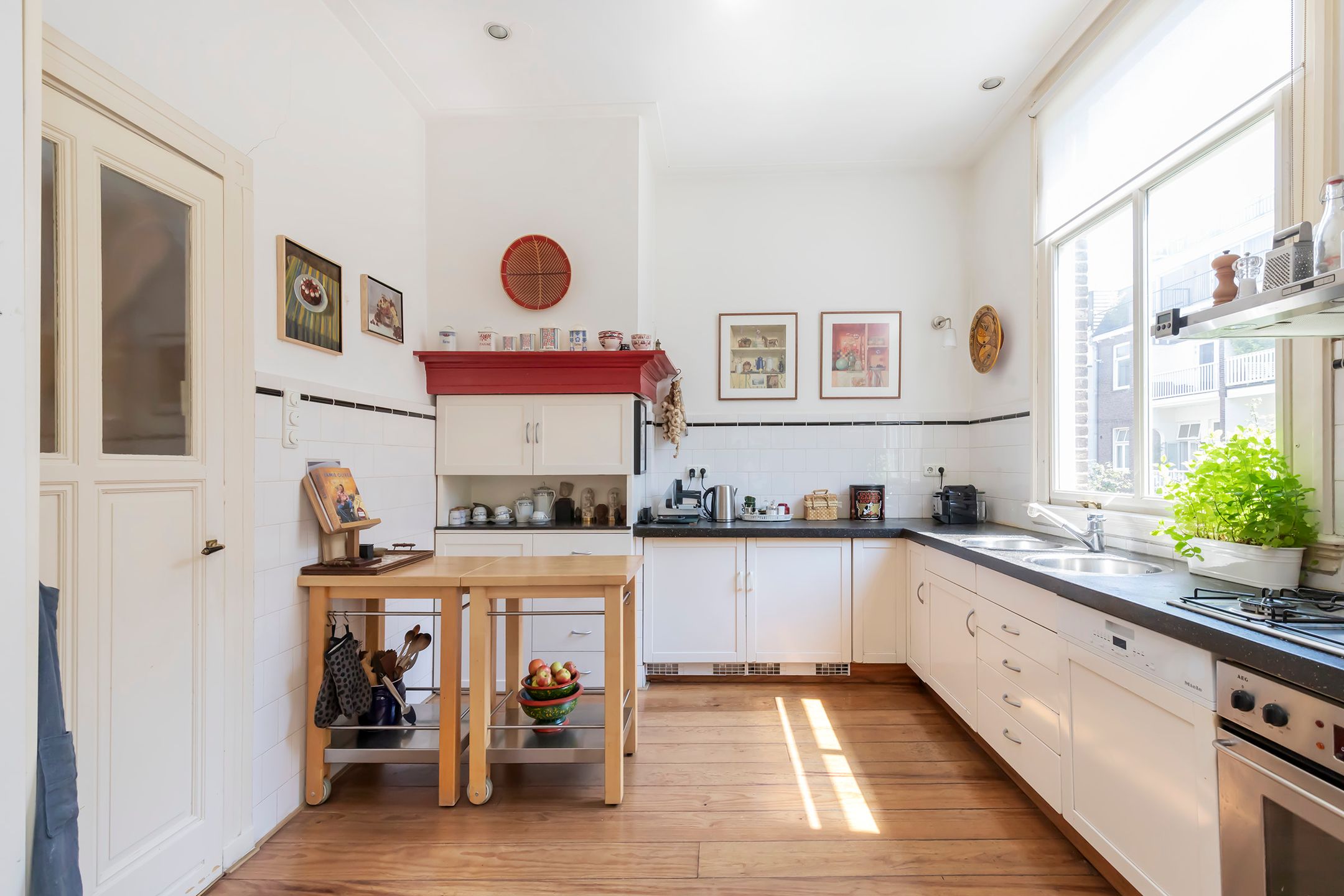 Foto 15 van Nicolaas Maesstraat 109-2