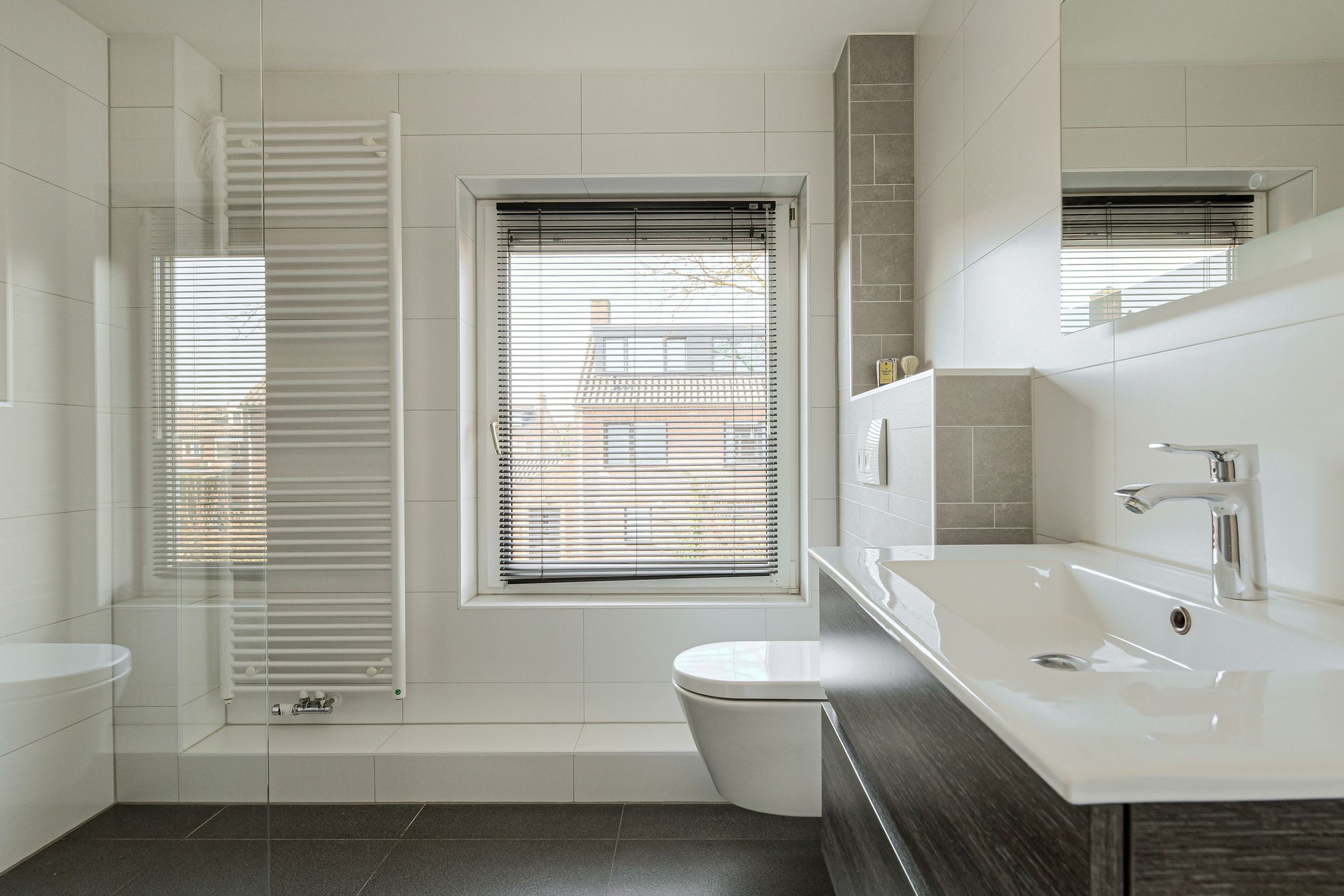 Foto 24 van Heer Arnoudstraat 9