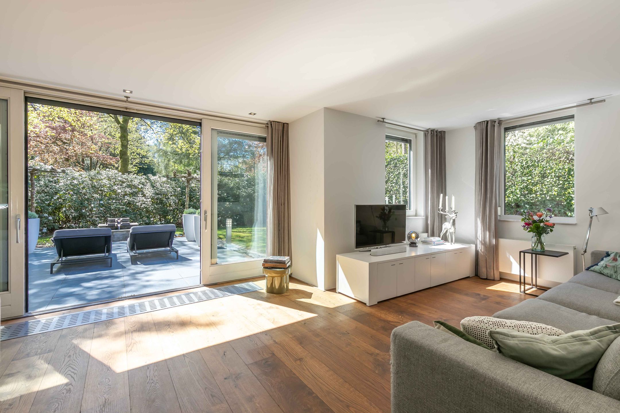 Foto 9 van van Lyndenlaan 10