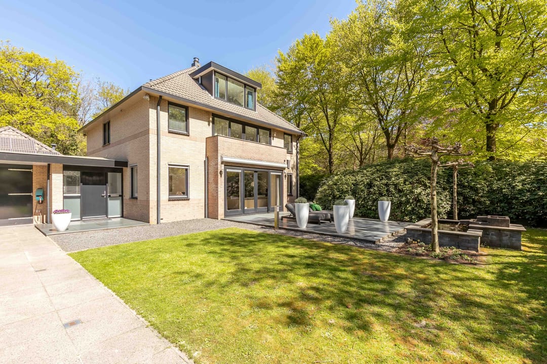 Foto 1 van van Lyndenlaan 10