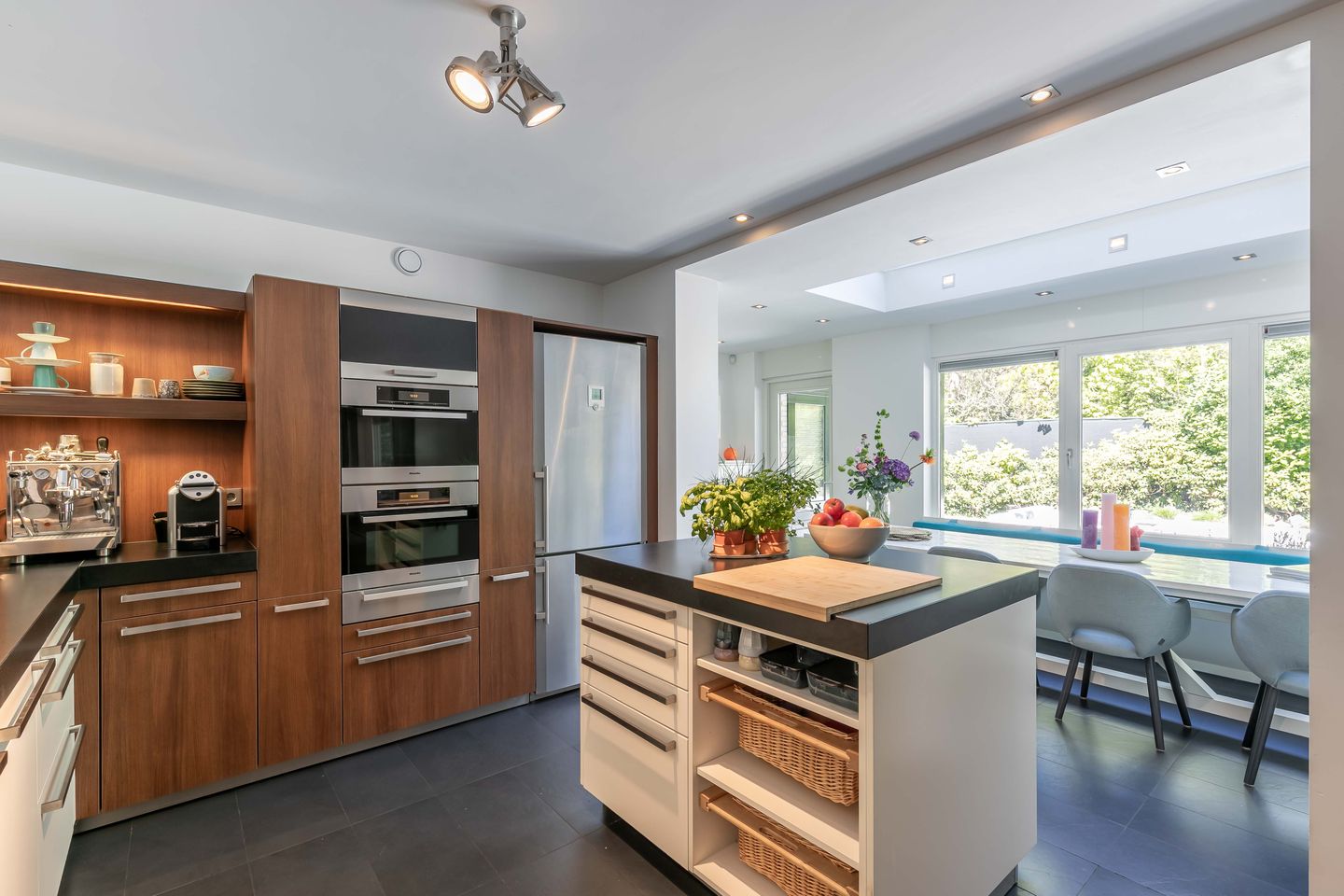 Foto 14 van van Lyndenlaan 10