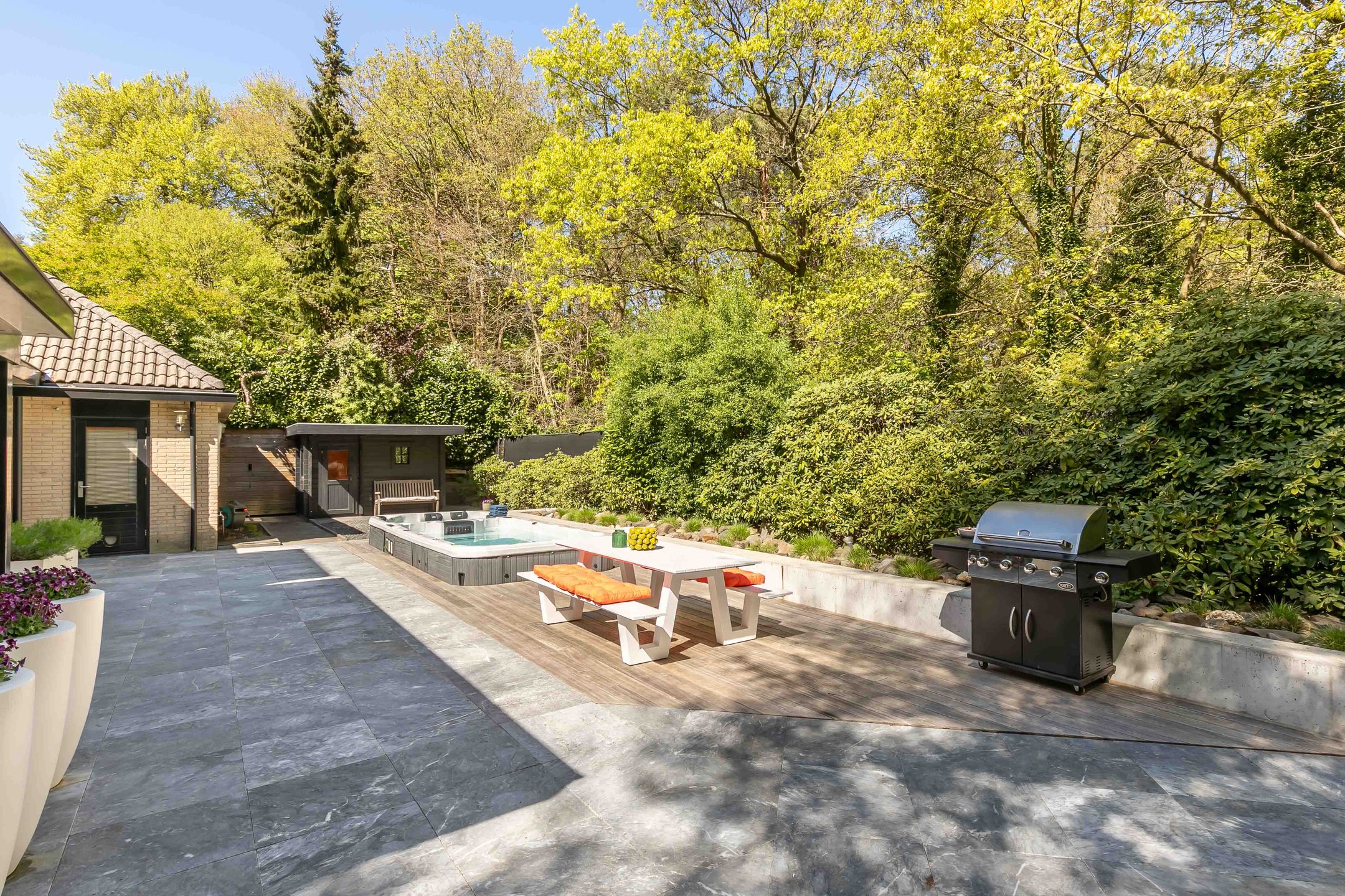 Foto 27 van van Lyndenlaan 10