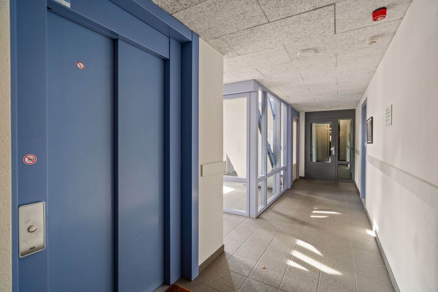 Photo 29 of Van der Glashof 8