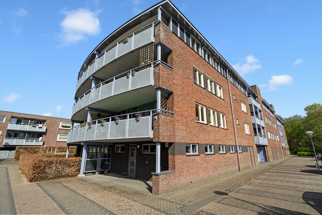 Photo 31 of Van der Glashof 8