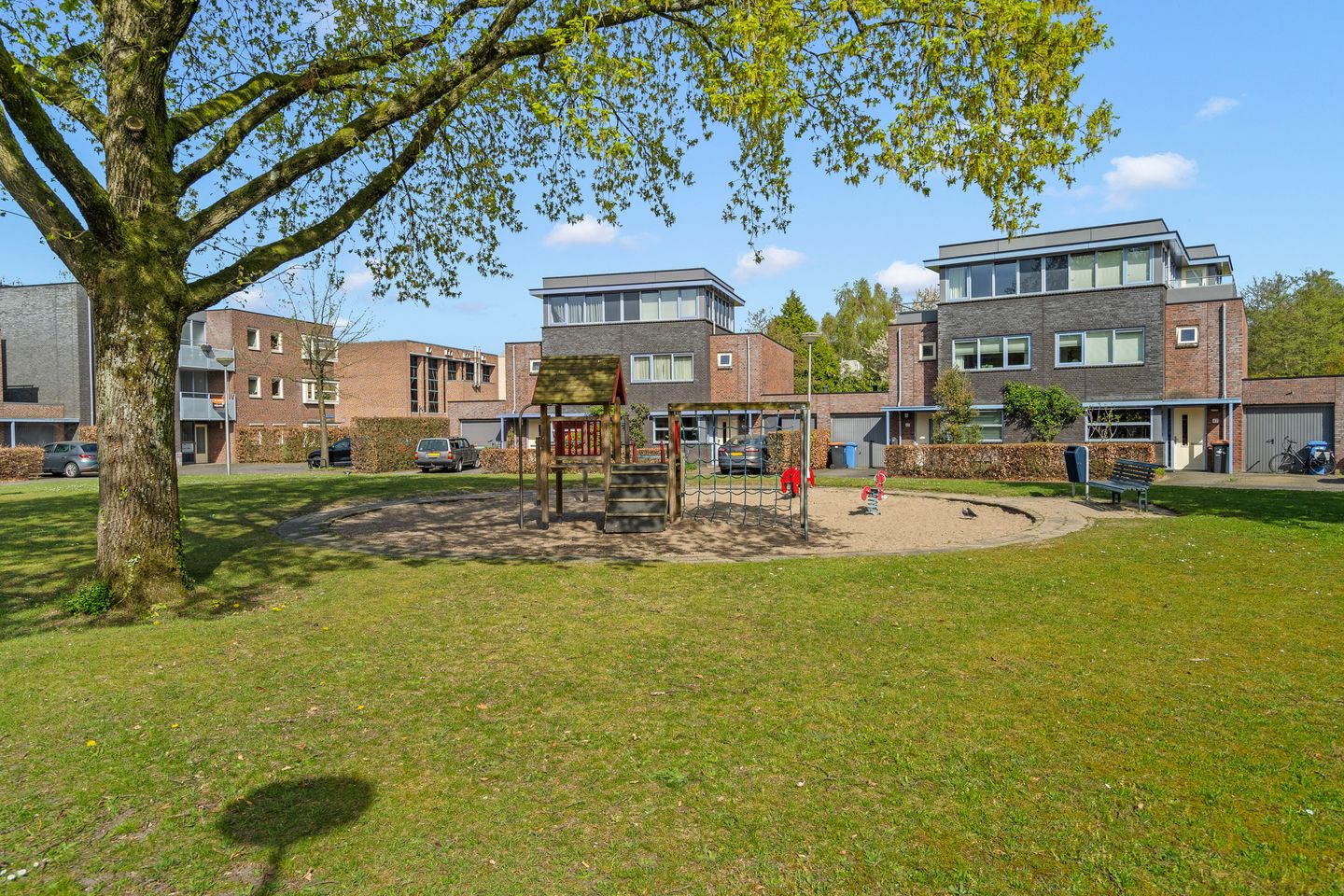 Photo 34 of Van der Glashof 8