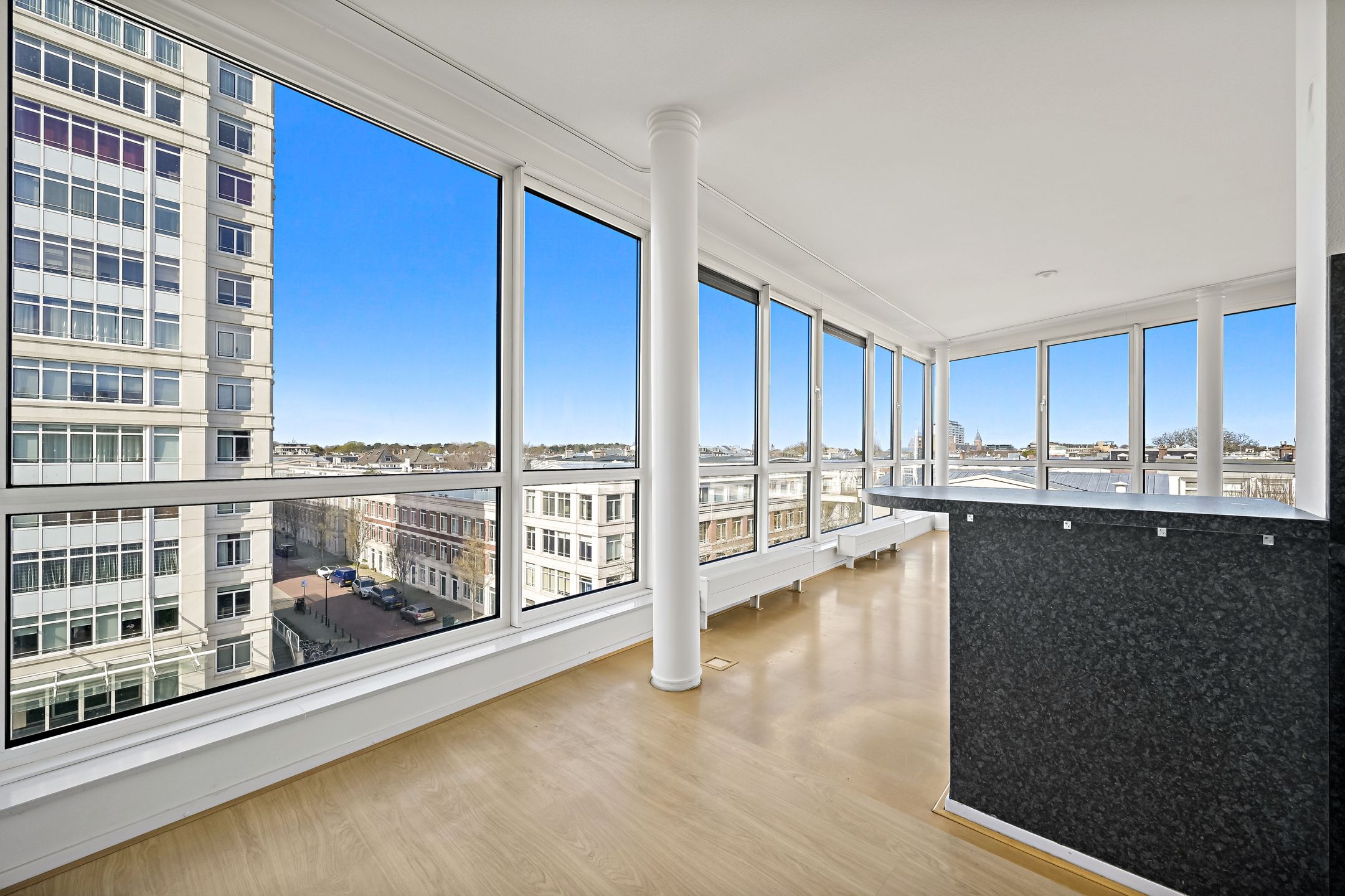 Foto 18 van Burgemeester De Monchyplein 48