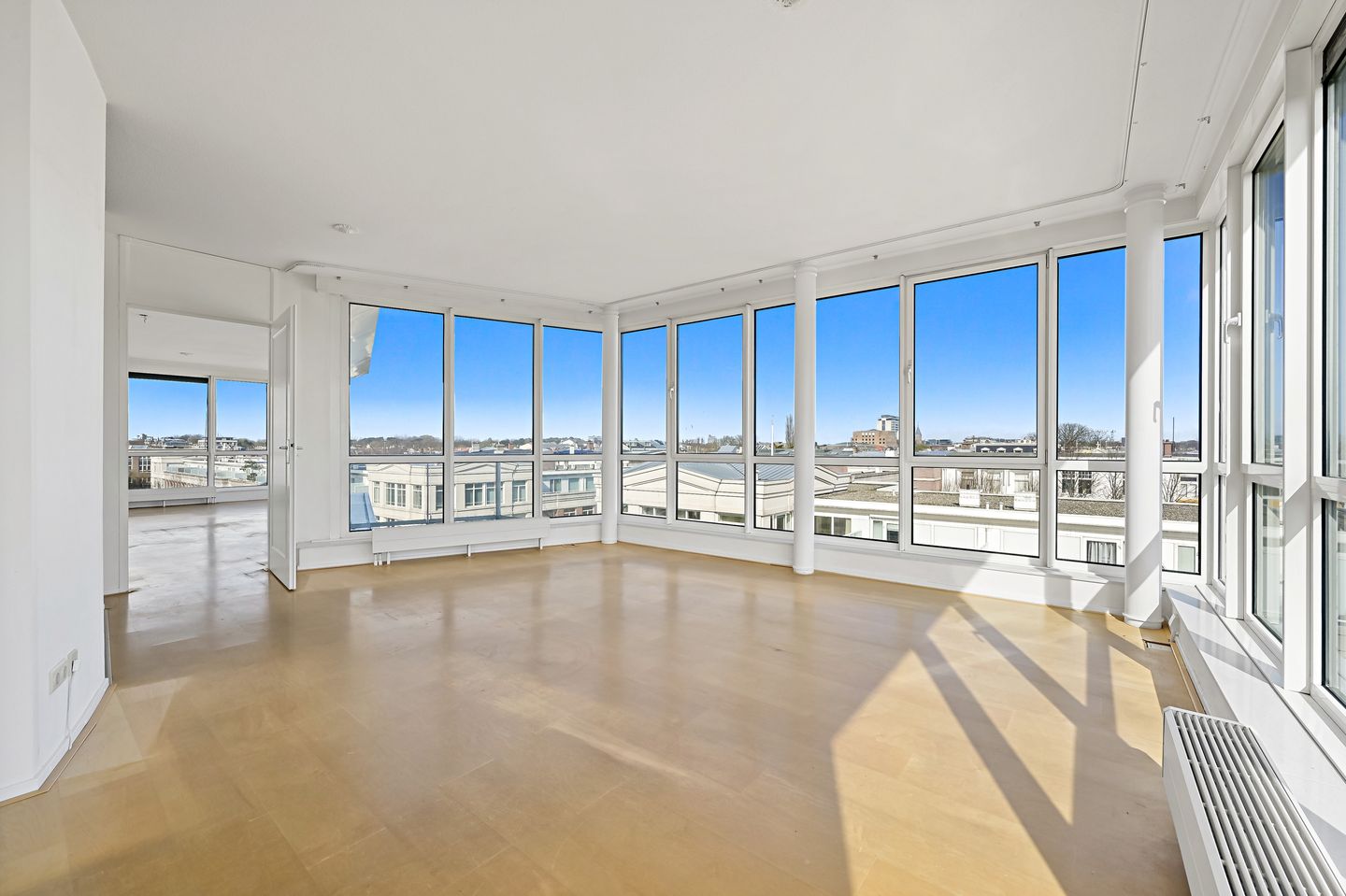 Foto 29 van Burgemeester De Monchyplein 48